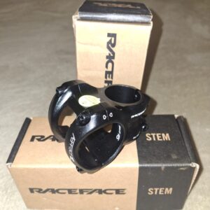 STEM RACEFACE AEFFECT  35 mm, 50 mm