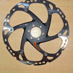 Juego de Rotores Shimano Deore XT SM-RT86 | 203mm, 6 Tornillos (Ice-Tech)