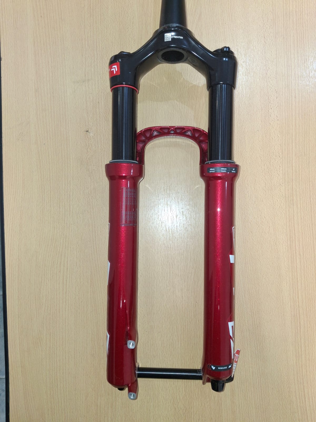 Horquilla RockShox Pike DJ 26" | 100mm (Electric Red / Eje 15x100) - 2027 - Imagen 3